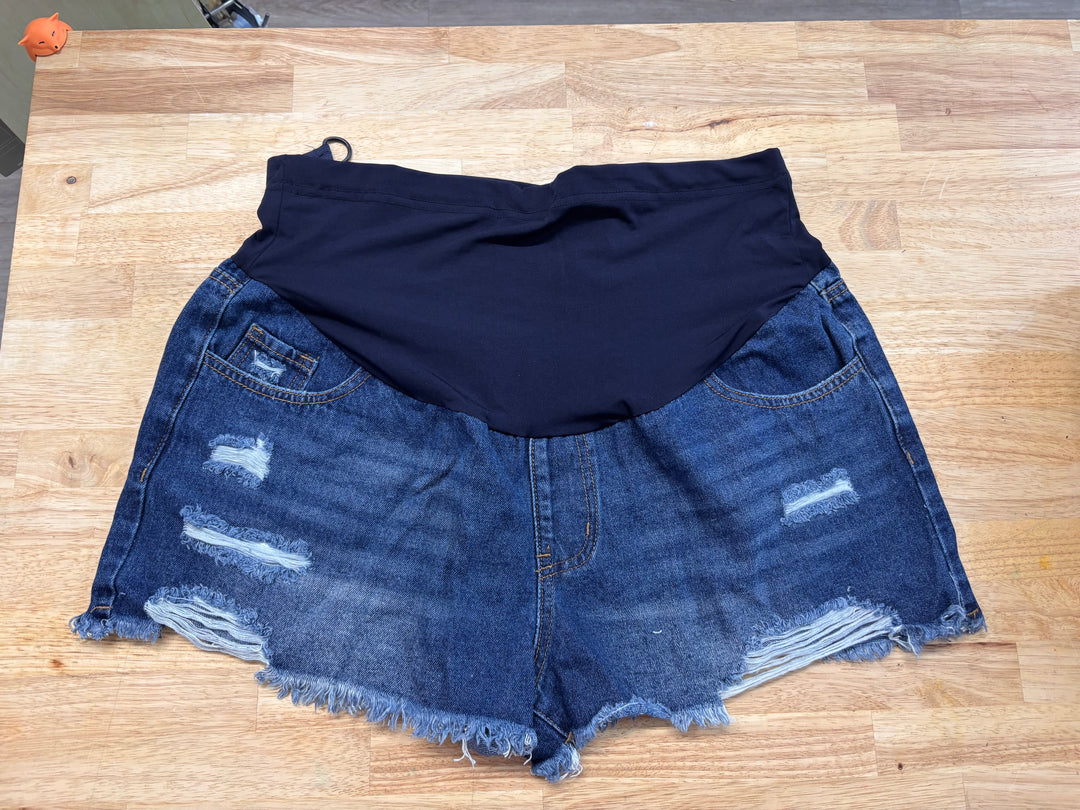 Shein Maternity Shorts – Size XL (Denim)