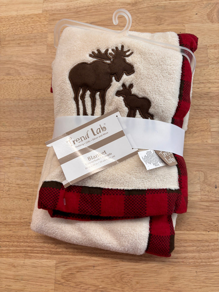Trend Lab Moose Print Blanket 30x40" (NWT)