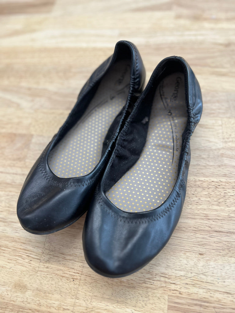 George Flats – Youth 7 / Adult 9