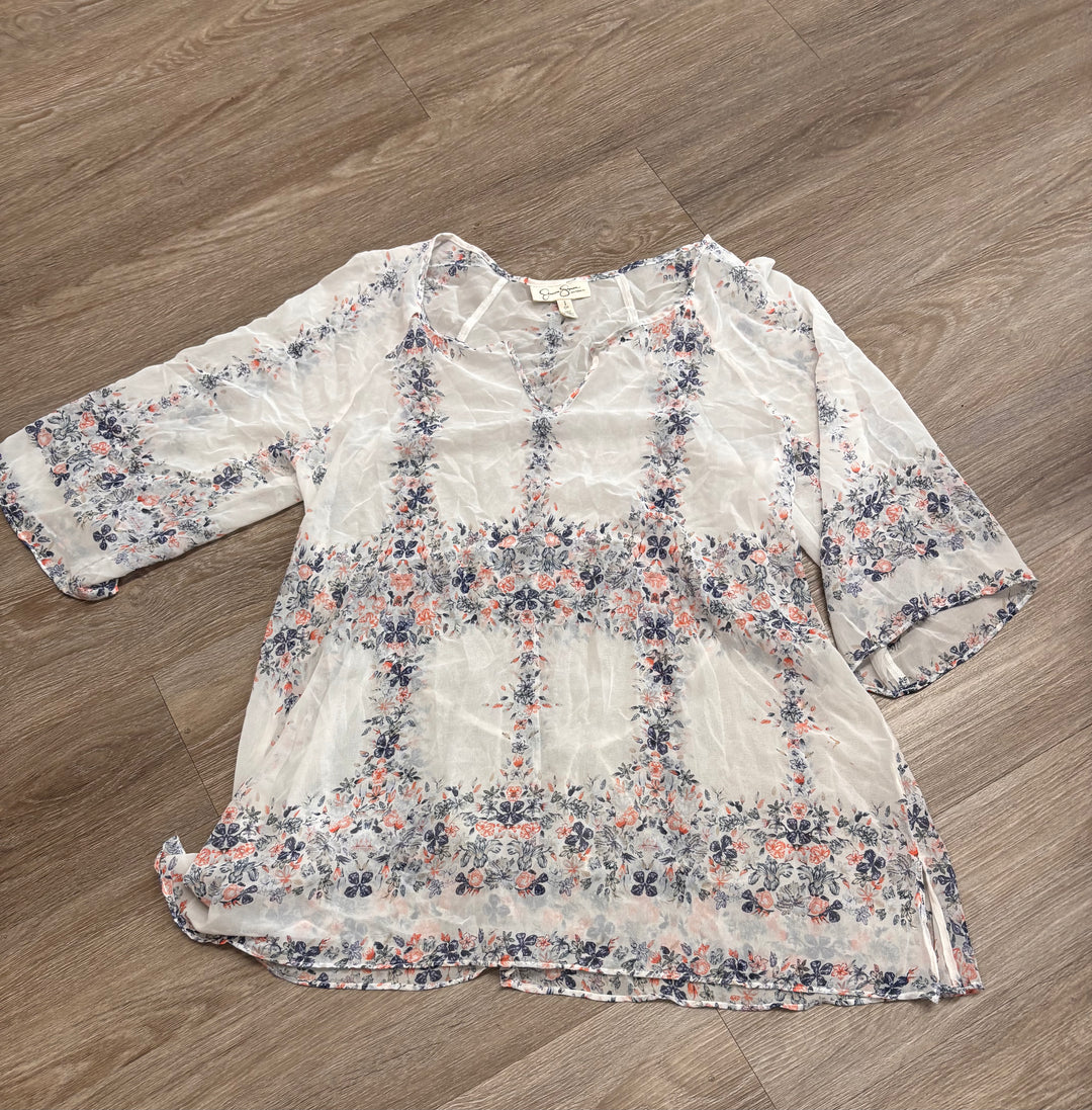 Jessica Simpson Maternity Overtop – Size S (Sheer White/Blue Floral)