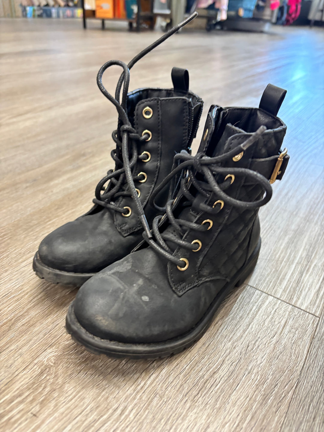 The Children’s Place Quilted Ankle Boots | Size 11