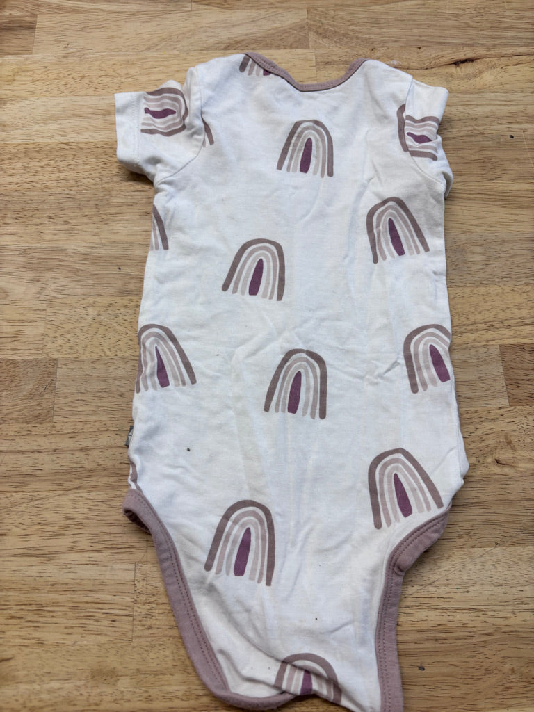 Kyte Baby White Short Sleeve Bodysuit 12–18M