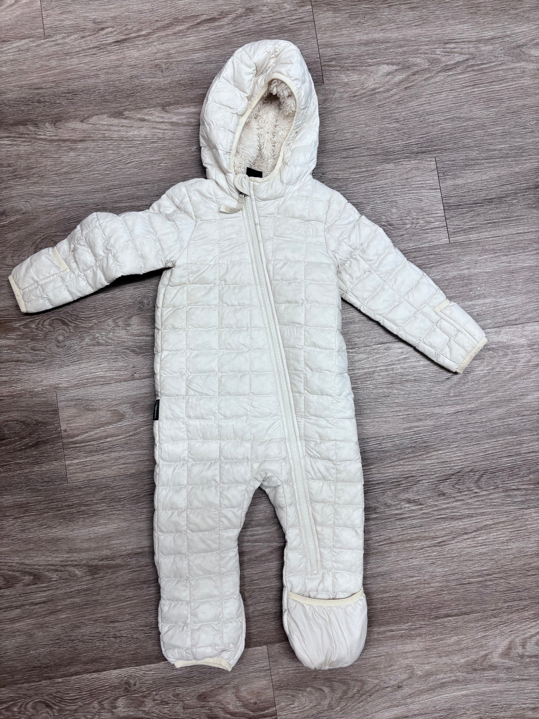 The North Face 18-24M White Sherpa-Lined Quilted Snowsuit