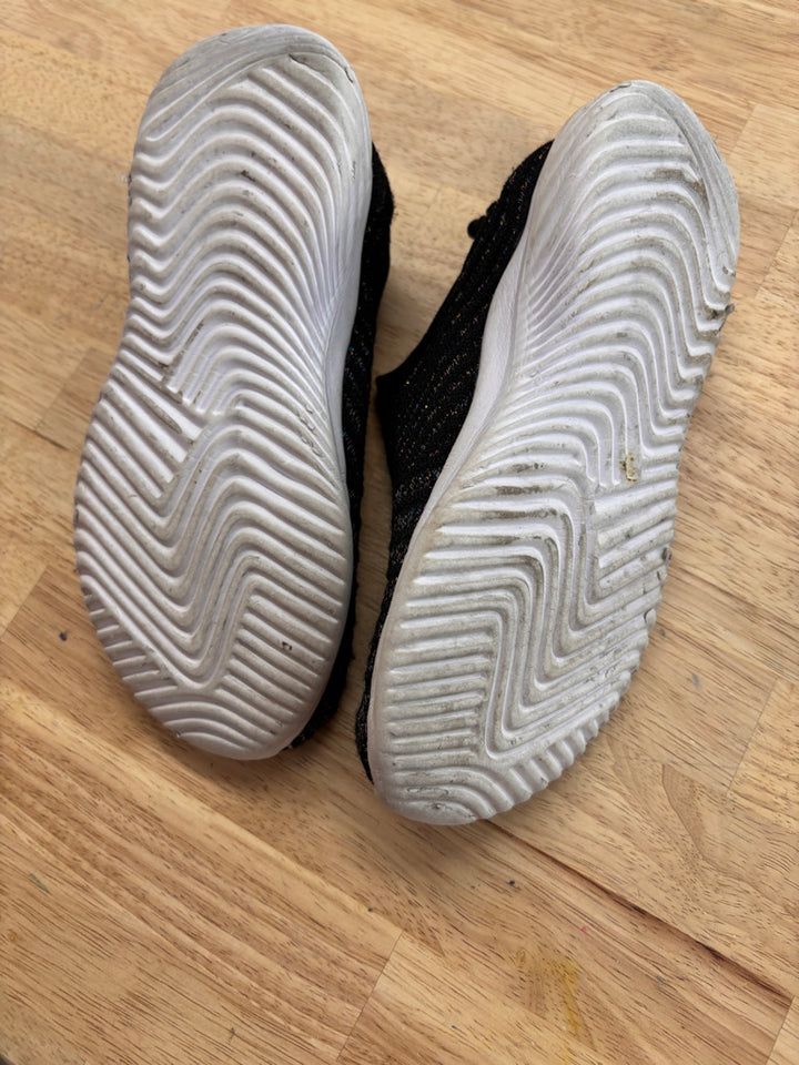 Athletic Works Youth 3/4 Knit Sneakers