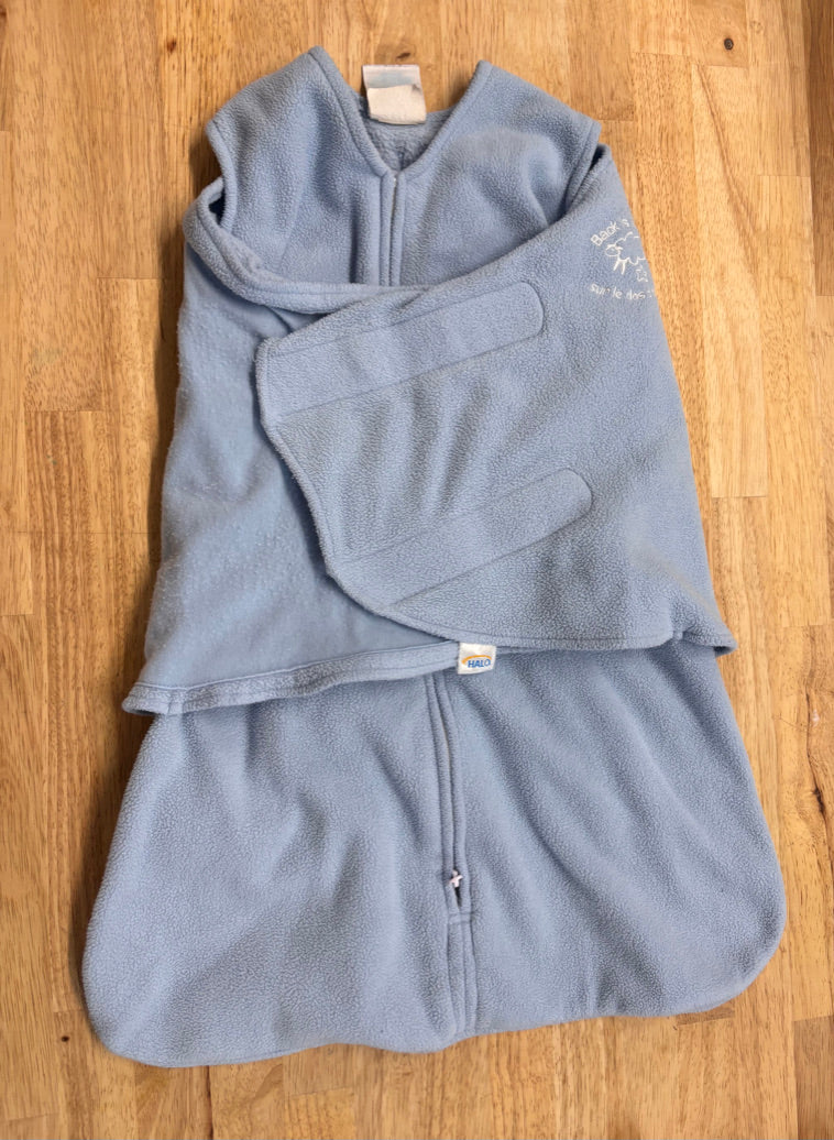 HALO Sleep Swaddle – 3-6M Light Blue Fleece