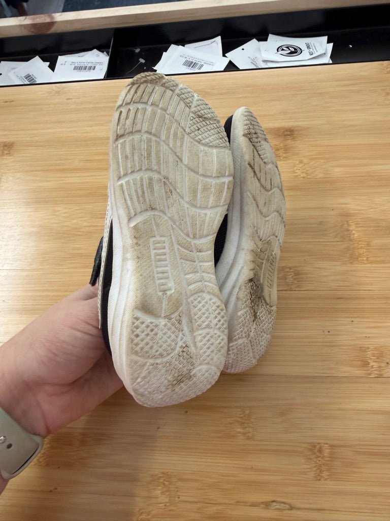 Puma Velcro Sneakers – 10 | Play - Nest and Sprout-Consignment