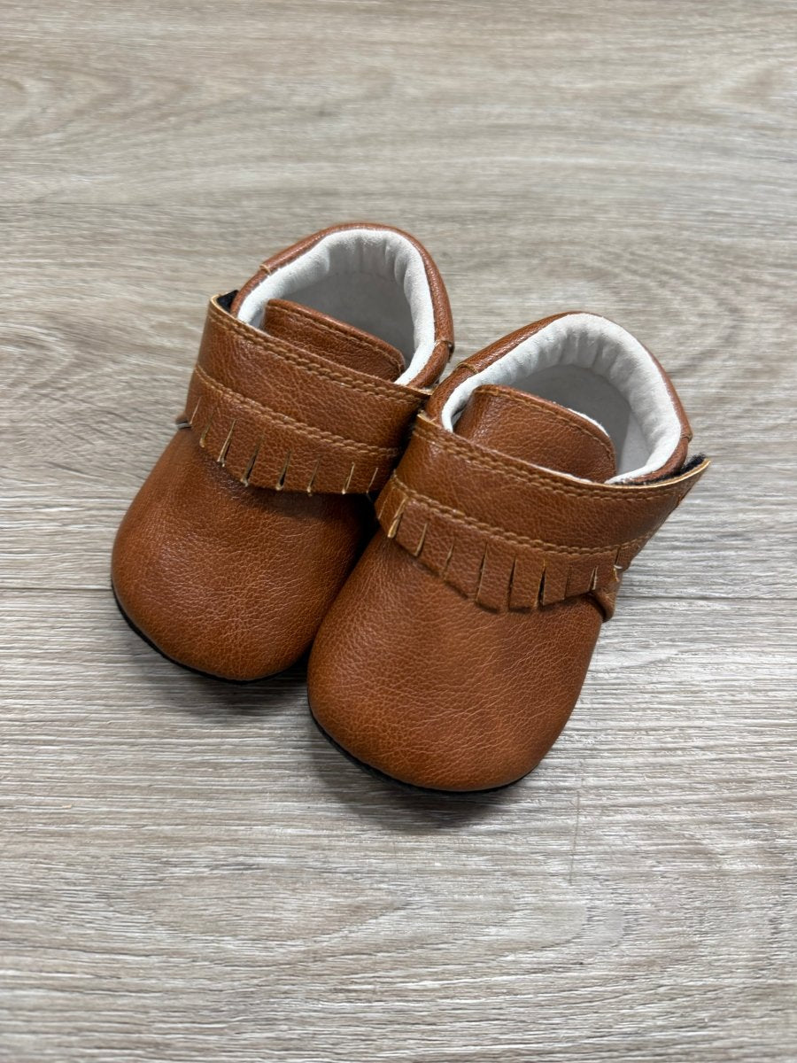 Jack & Lily My Mocs Early Walker Moccasin – Size 4/5 estimate | Genuine Leather - Nest and Sprout - Consignment