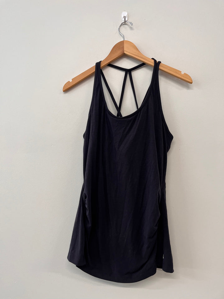 GapFit Size L Black Maternity Active Tank with Built-In Bra