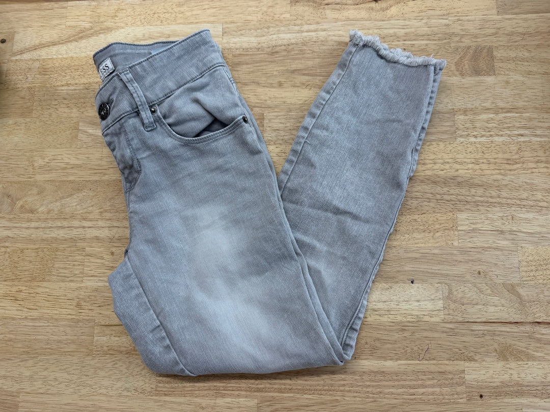 Guess Raw Edge Denim Jeans – 25 (CN 160) | Light Grey Adult