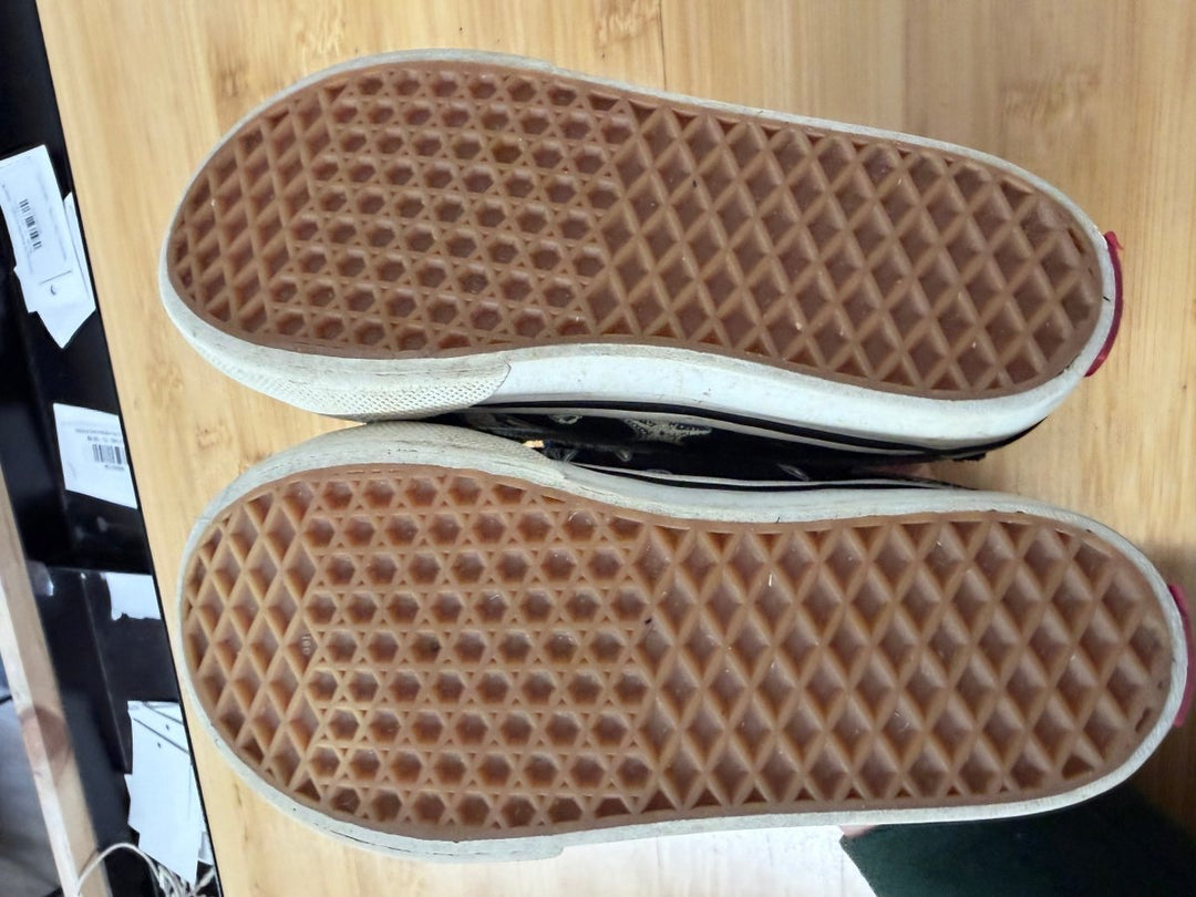 Vans High-Top Sneakers – 8 | Black Sea Creatures Velcro - Nest and Sprout-Consignment