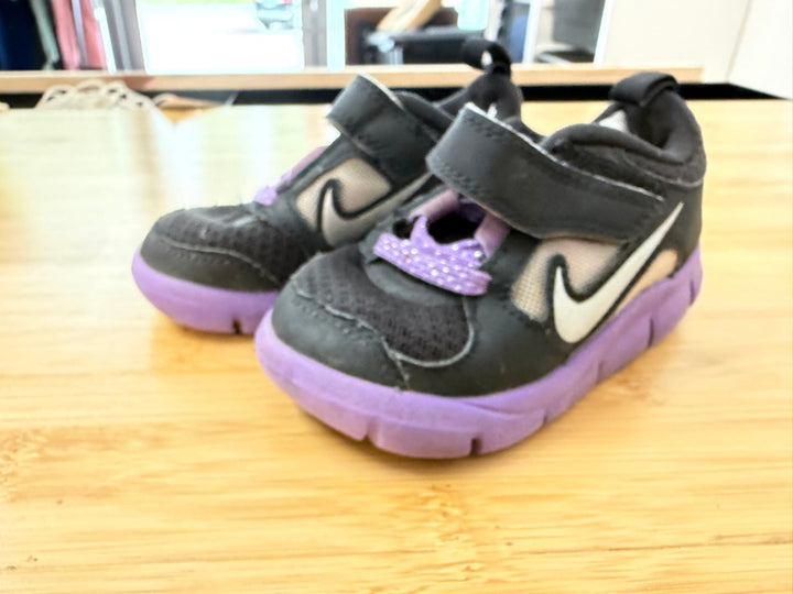 Nike Flex Runner – 5.5 | Purple & Black Velcro