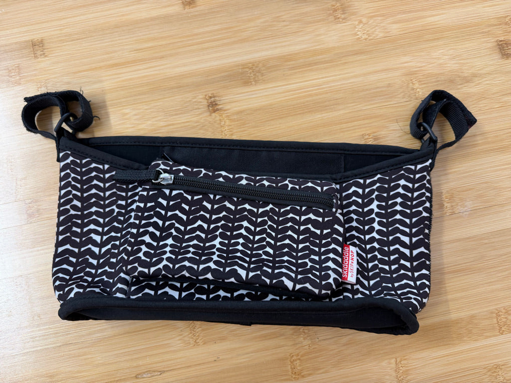 Skidaddle by Skip Hop Stroller Bag – One Size | Black Allover Print