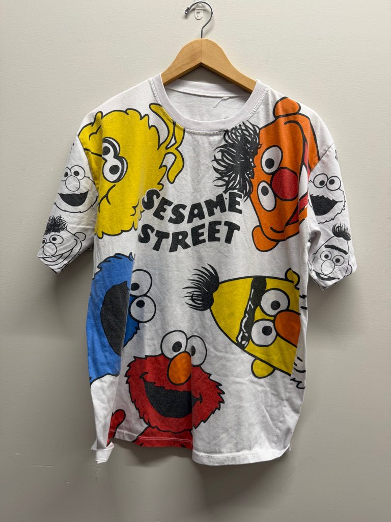 Sesame Street Shirt – Adult M/L? Est. 16Y+ | Faded Play - Nest and Sprout-Consignment