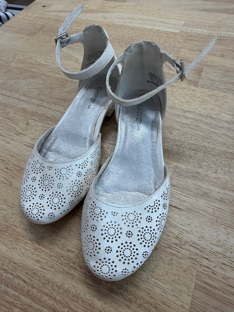 George Dress Shoes – 12 | White with Ankle Strap & Heel - Nest and Sprout - Consignment