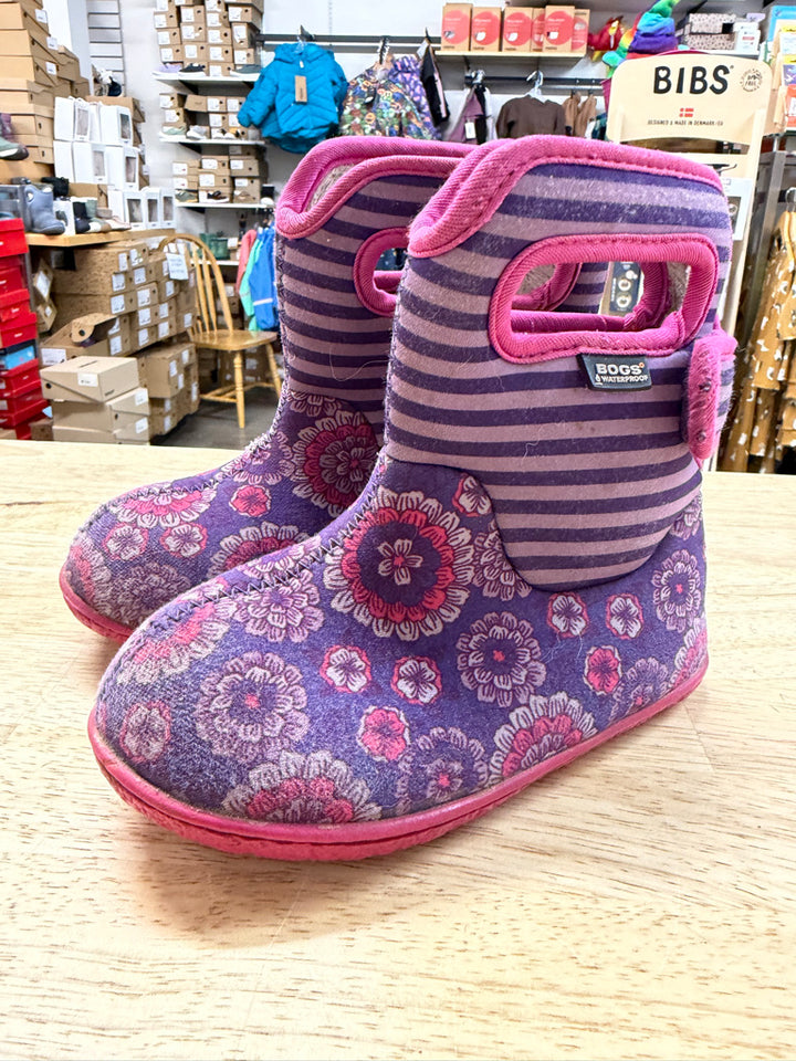Bogs Winter Boot – 9 | Purple Floral | Fleece Lined