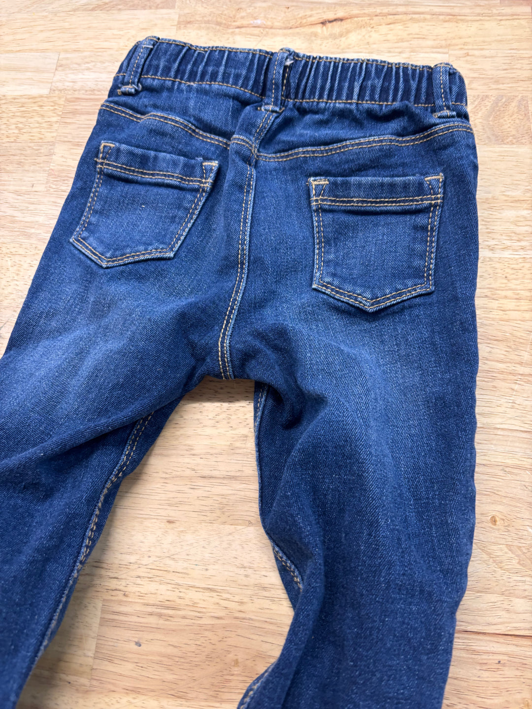 Old Navy Boyfriend Fit Dark Denim Jeans