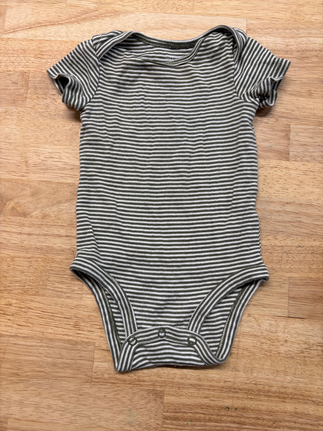 Little Planet Striped Bodysuit – Size 18M