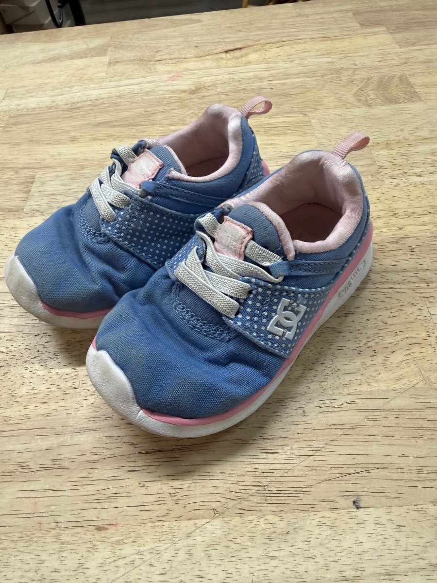 DC Sneakers – 5 - Nest and Sprout-Consignment