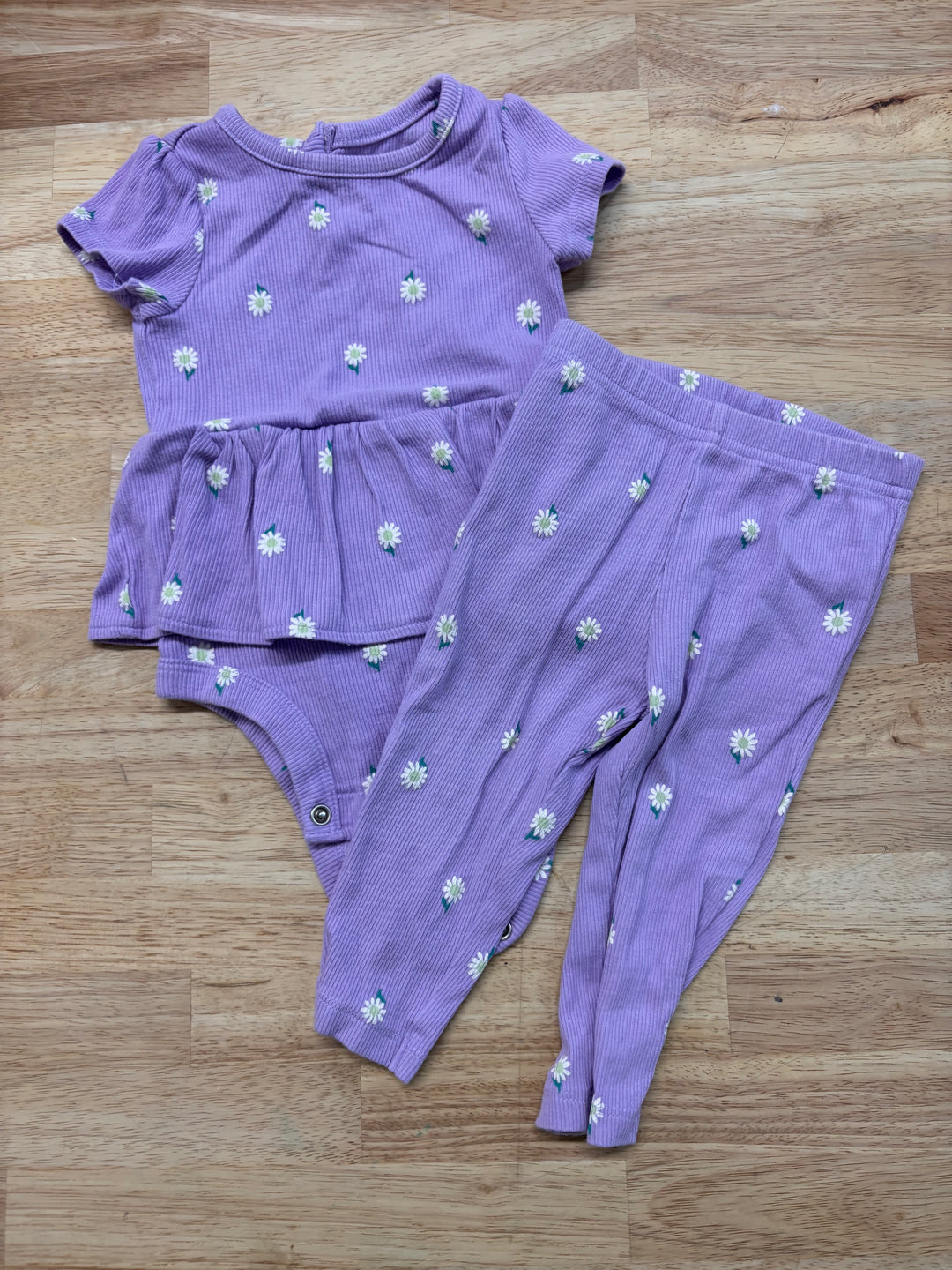 Carter’s Set – 6M Purple Daisy Ribbed