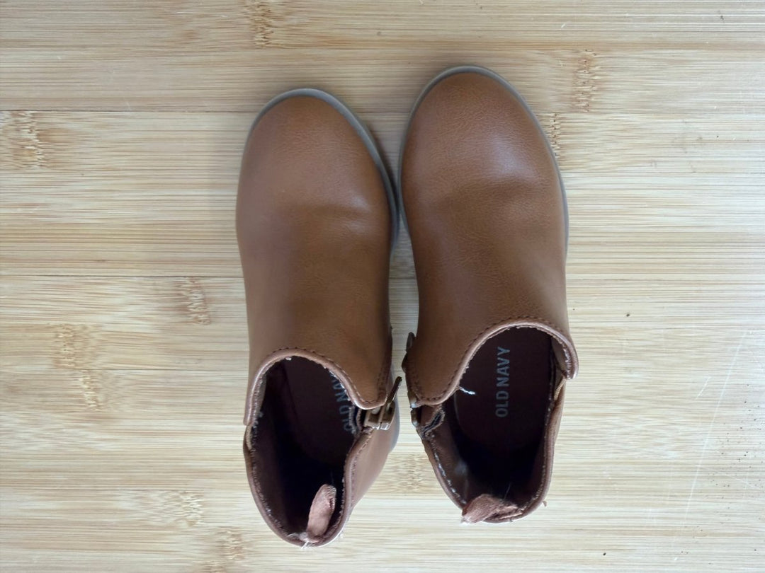 Old Navy Chestnut Ankle Bootie – 7 | Low Heel Excellent - Nest and Sprout-Consignment