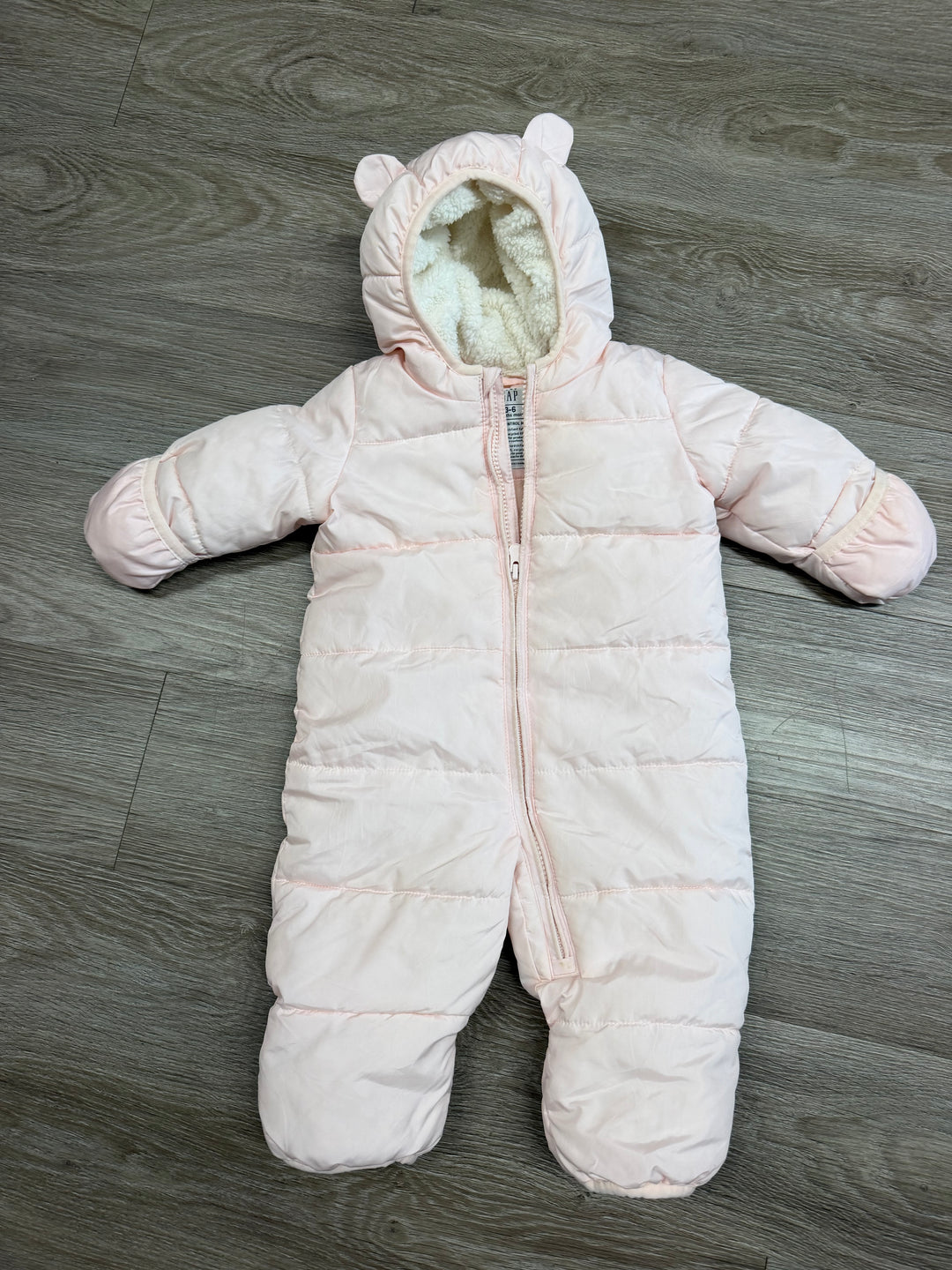 Gap Insulated Snowsuit – 3–6M | Light Pink Fold-Over Hands & Feet | Play