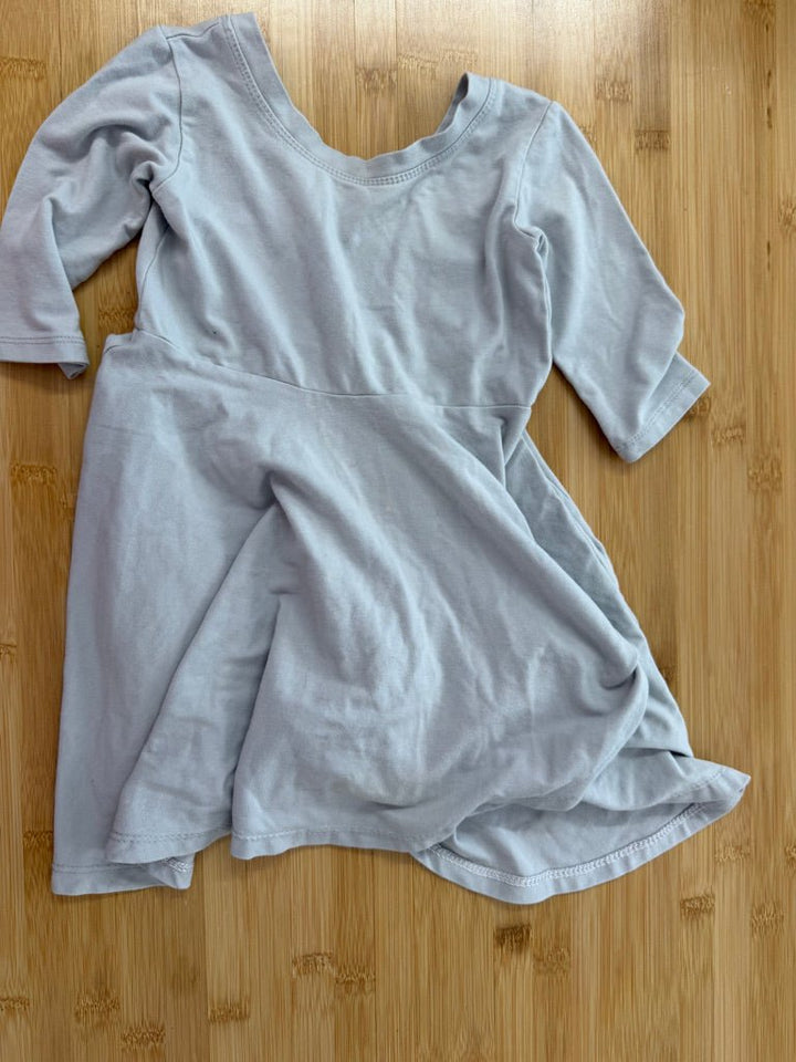 Nest + Nurtured Twirl Dress – 2T | Light Blue with Pocket - Nest and Sprout-Consignment