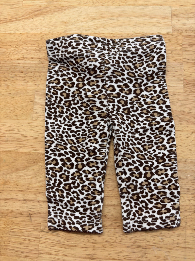 Child of Mine by Carters Leggings – Size NB (Leopard Print)