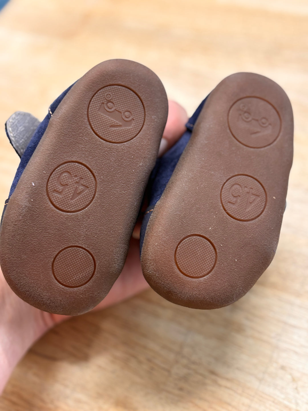 See Kai Run Early Walker Ankle Booties – 4.5