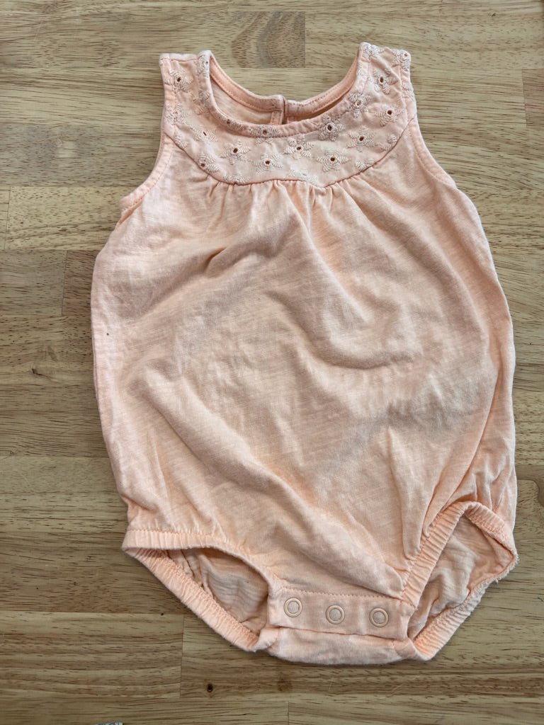 Carters Bubble Romper – Size 6 Months - Nest and Sprout - Consignment