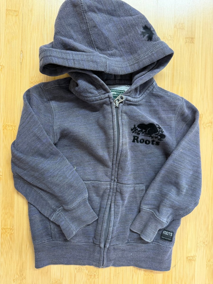 Roots Kids Charcoal Fleece Zip-Up Hoodie – 3 - Nest and Sprout-Consignment
