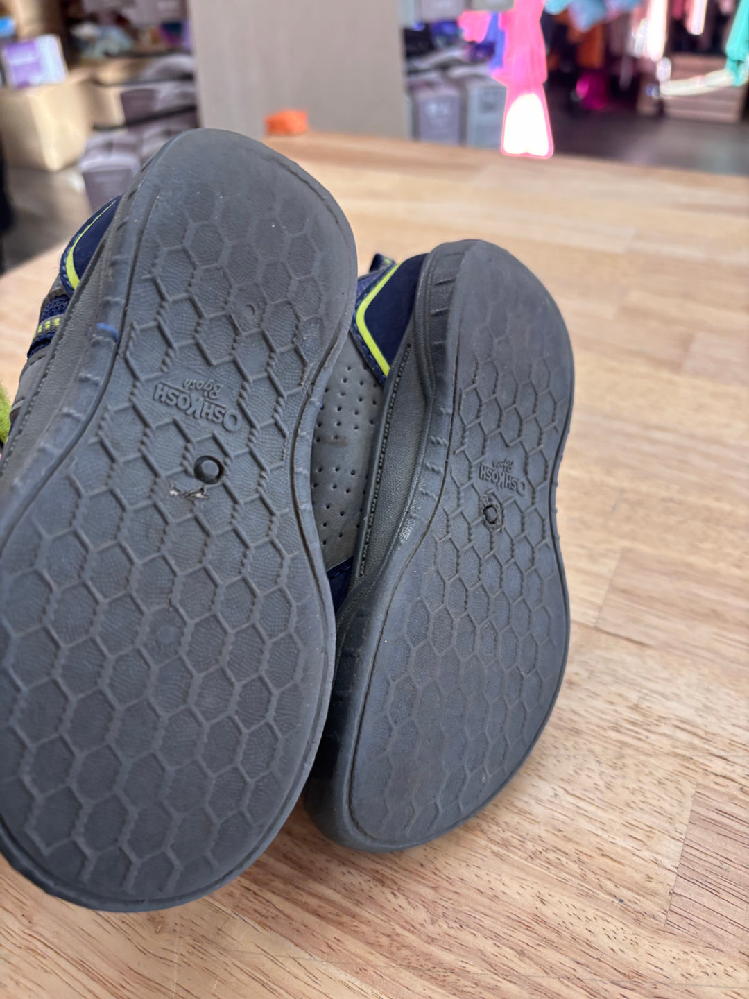 OshKosh Sneakers – Size 8 Velcro Blue & Lime