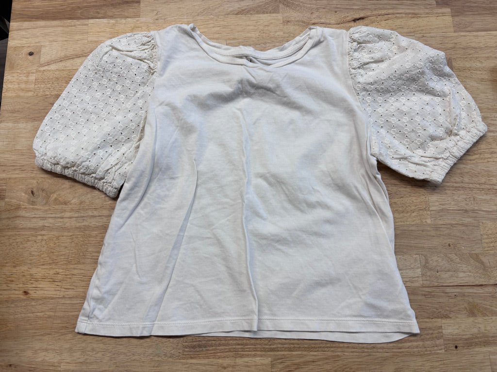 Gap Kids Cream Eyelet Top – 14–16 - Nest and Sprout - Consignment