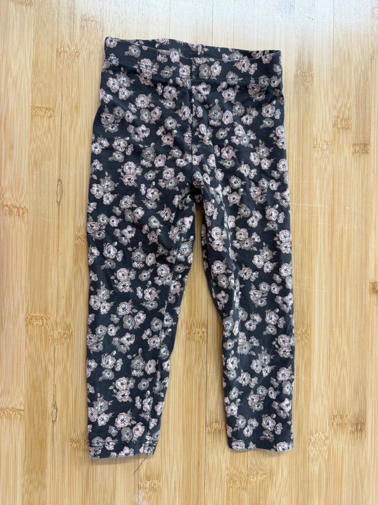Wheat Legging – 18 Months | Charcoal with Floral - Nest and Sprout-Consignment