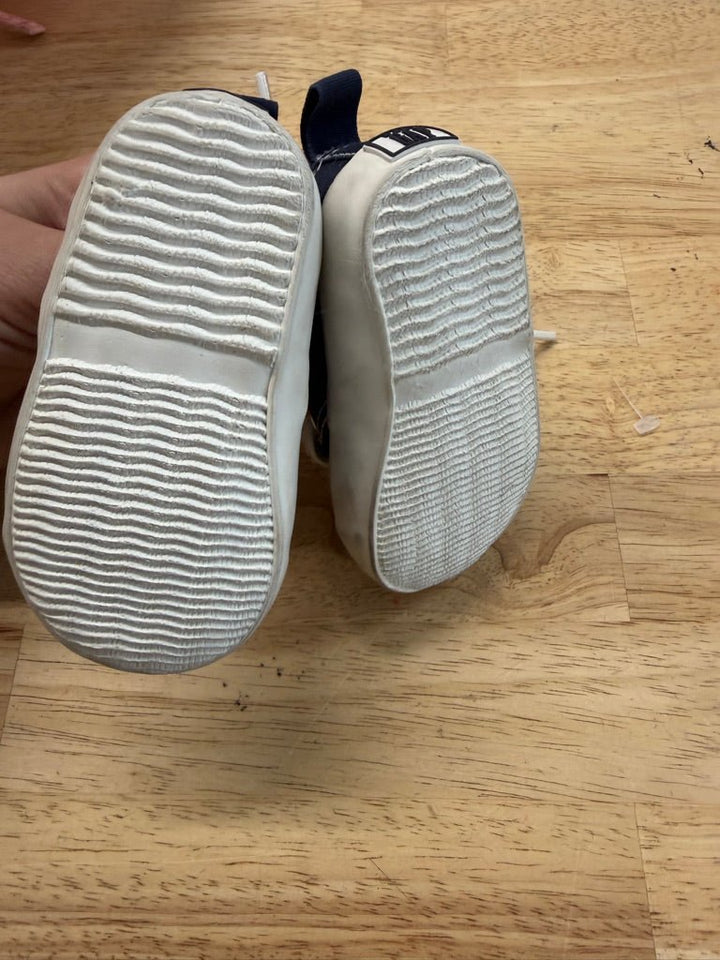 Baby Gap Sneakers – Size 2 | Blue - Nest and Sprout - Consignment
