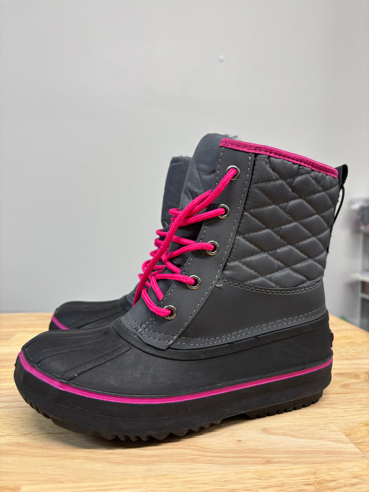 Thinsulate Winter Boots Size 3 Clearance