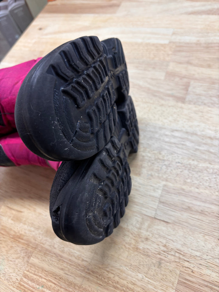 Kuoma Winter Boots – Size 27 (Fuchsia, Fair Condition)