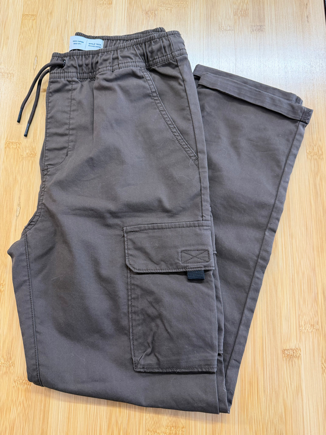 Old Navy Tech Taper Quick Dry Pants – XL (14–16) | Brown