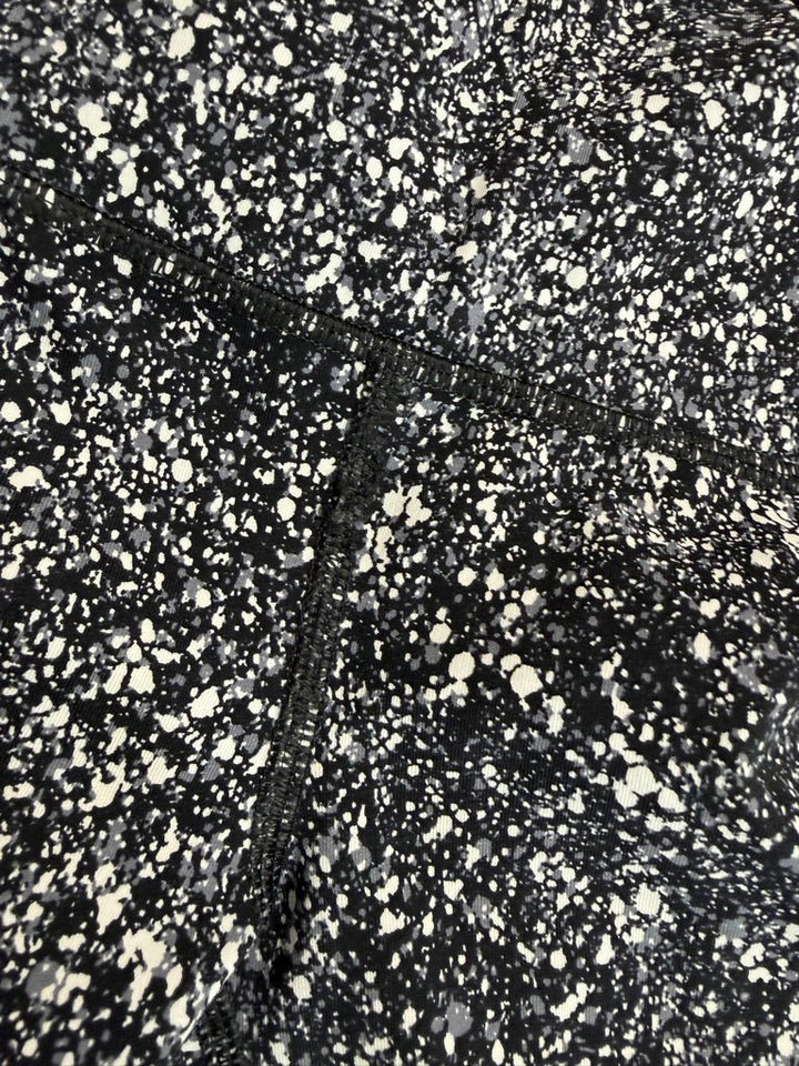 Lululemon Outrun 17" Crop in Splatter White Black / Black – 4 Adult | AS-IS Play - Nest and Sprout-Consignment