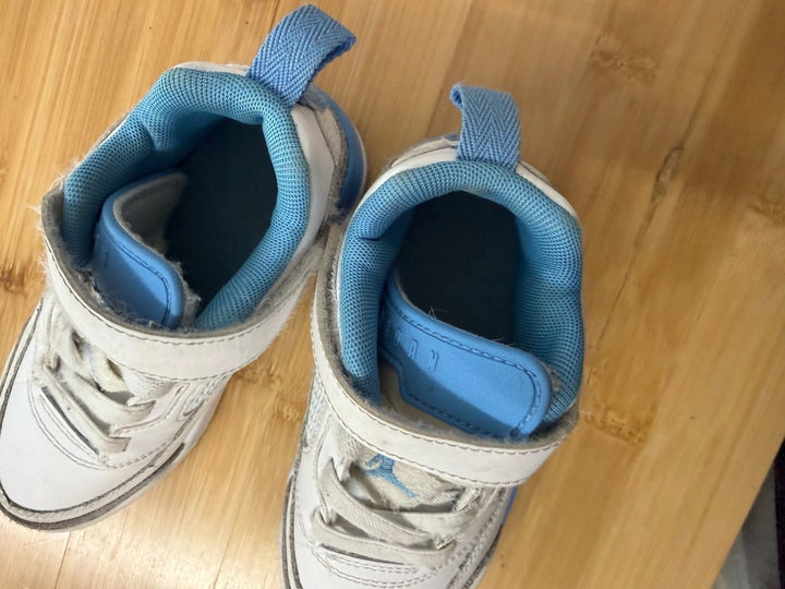 Air Jordan Sneakers – C10 | White | Play - Nest and Sprout-Consignment