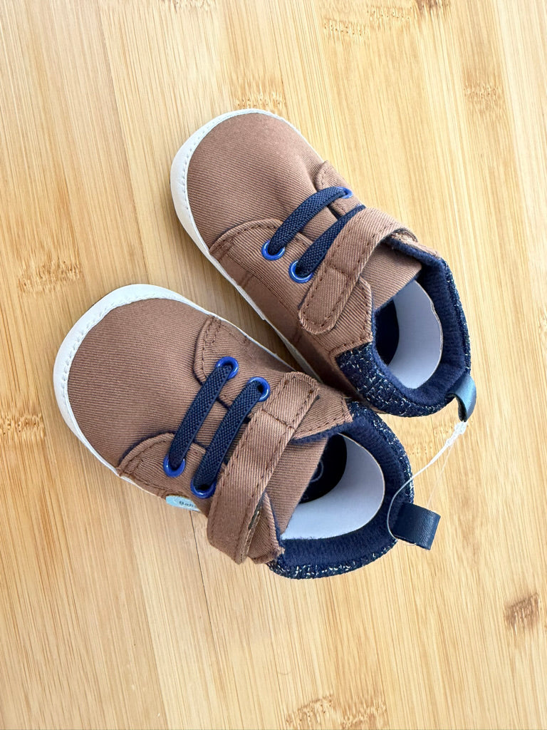Crib Shoes – 3 | Brown Sneaker Style | NWT