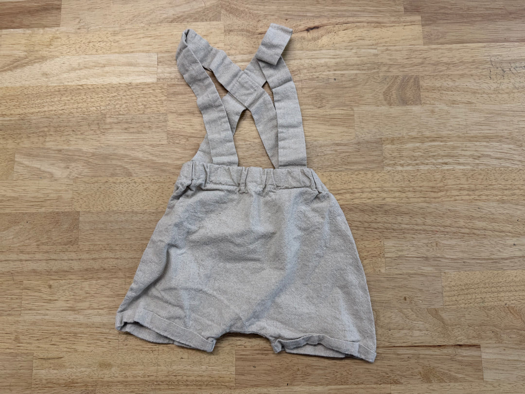 Littles & Spice Suspender Shorts – 12M | Beige