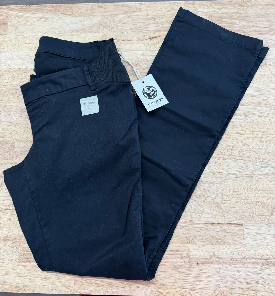 Old Navy Black Maternity Bootcut Jeans - Size 4