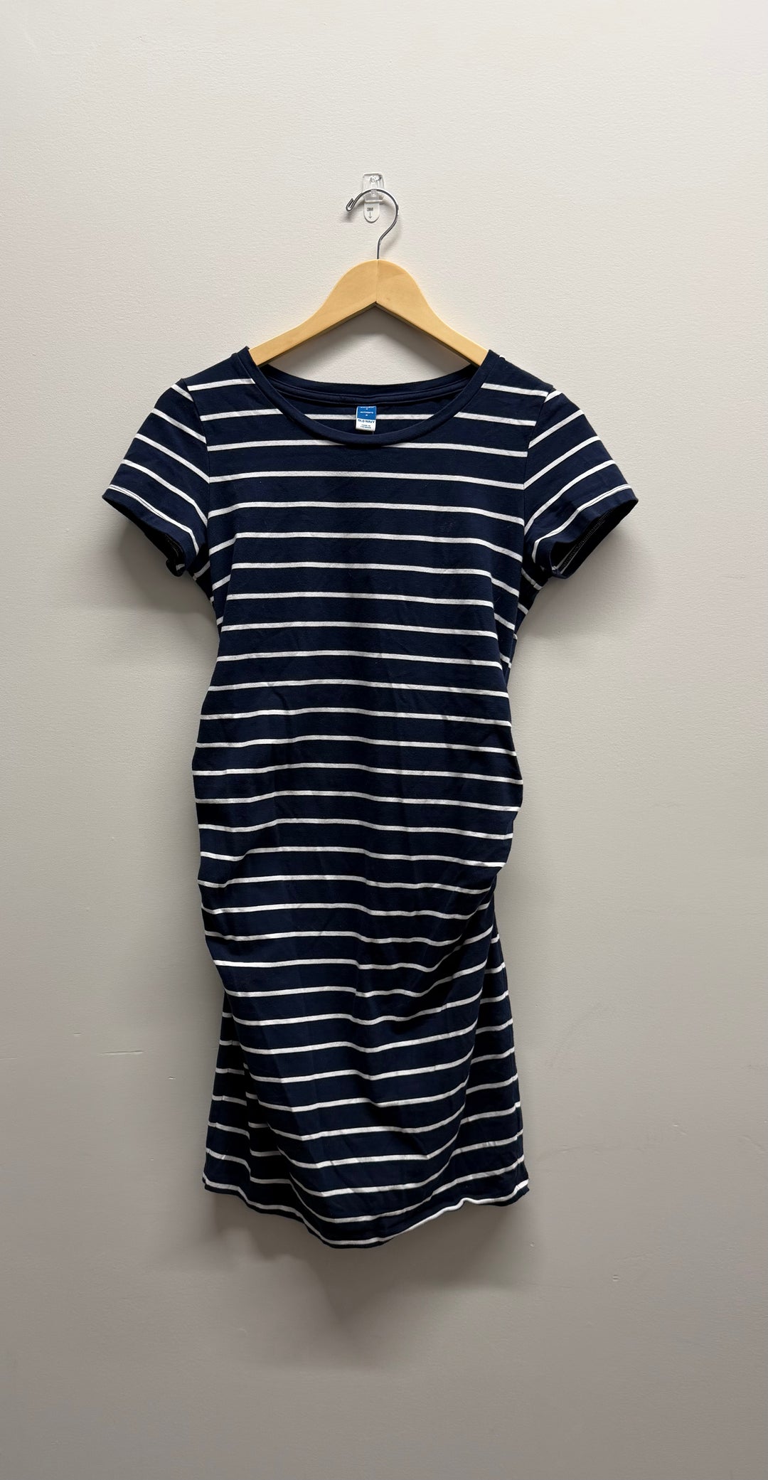 Old Navy Maternity Bodycon Dress – Medium | Navy & White Stripe