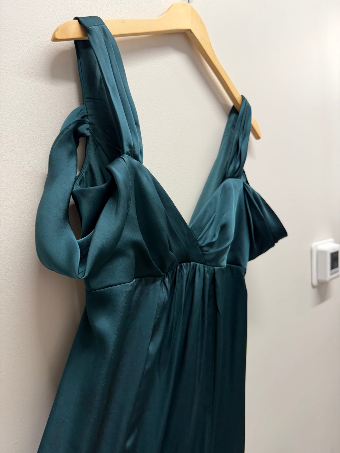 Azazie Maternity-Friendly Dress – Size 6 | Green