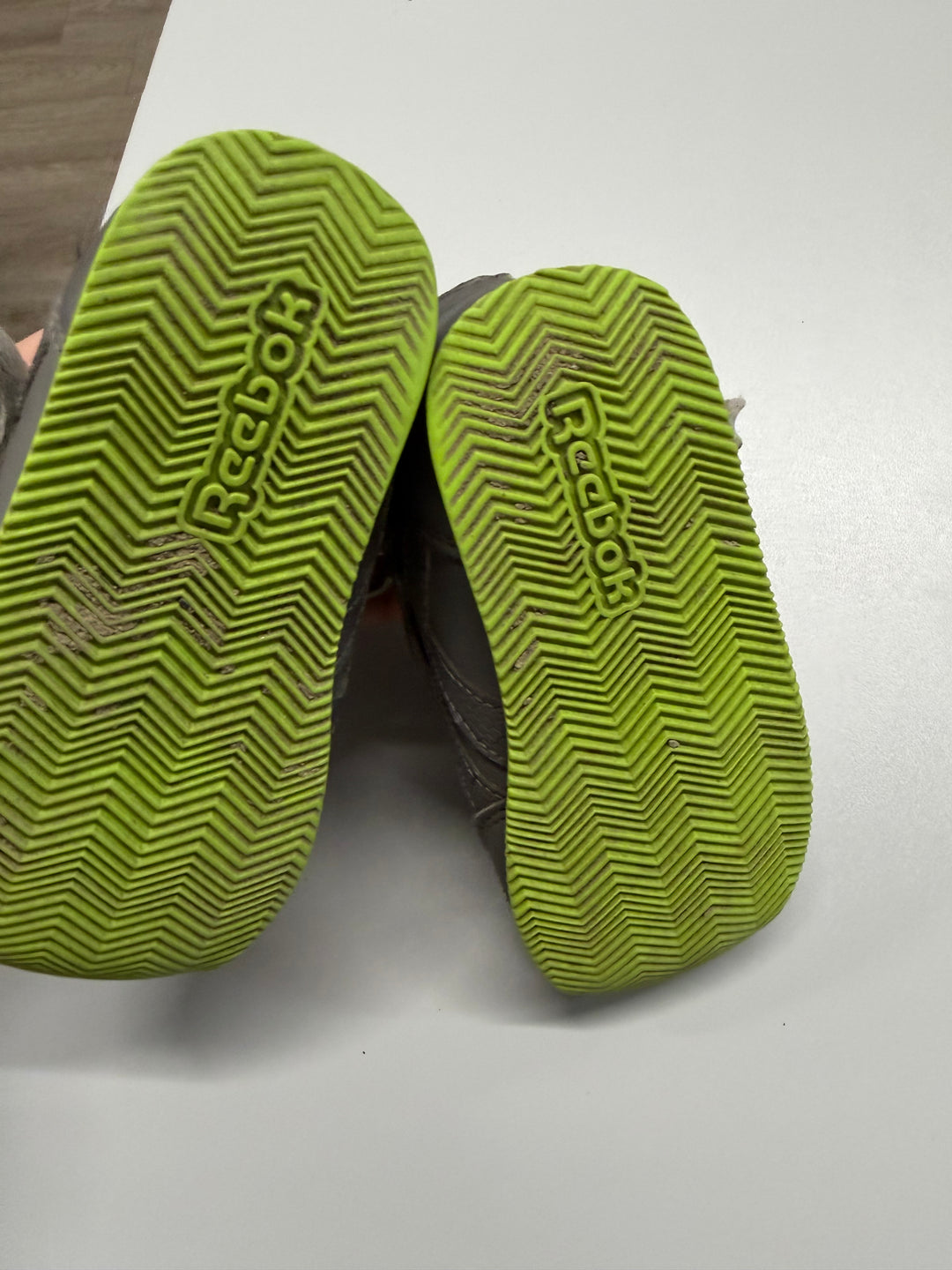 Reebok Shoes – US 8 | Dinosaur Monster Style