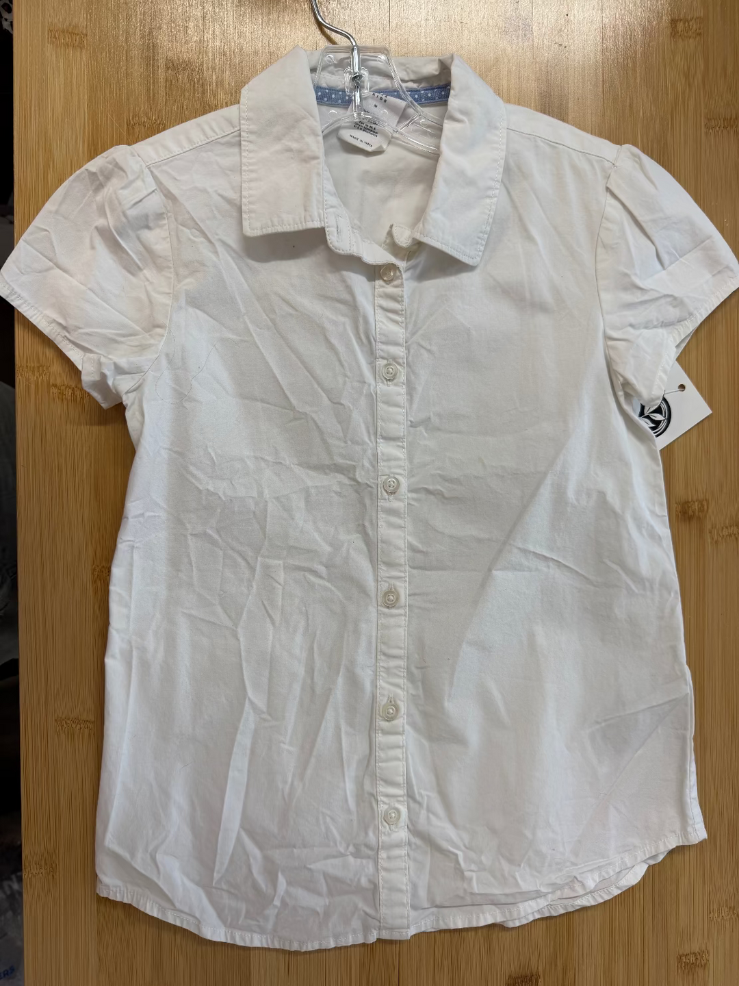 Gap White Button Down Shirt (Size M) girls
