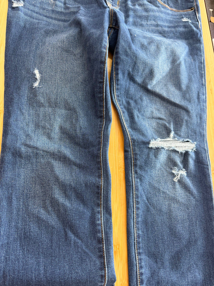 Old Navy Maternity Rockstar Super Skinny Jeans – 8 | Denim | Front Low Panel