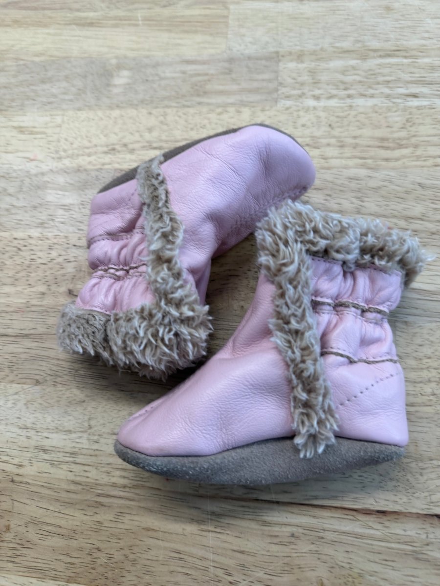 Robeez Leather Booties Pink Sherpa Lined | Size 0–6M - Nest and Sprout - Consignment