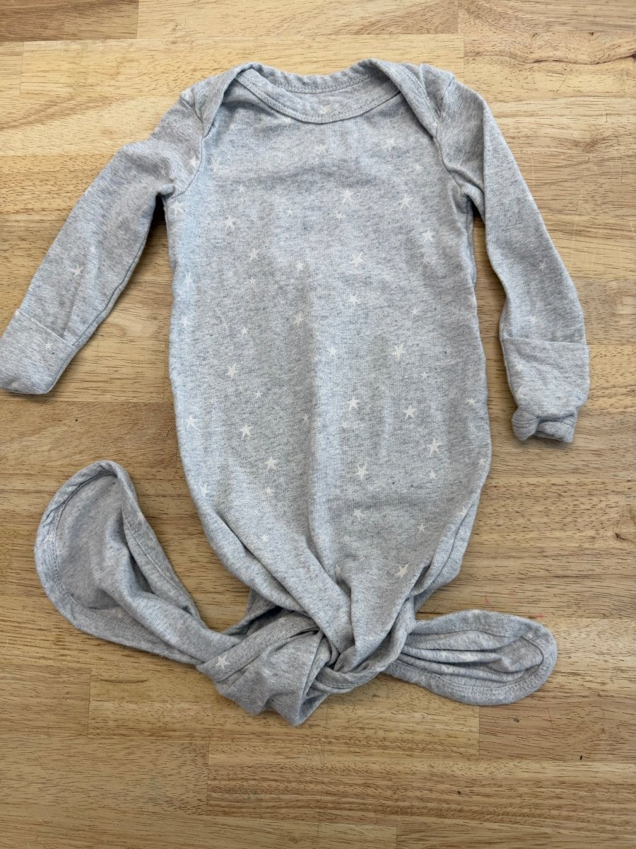 Rise Little Earthling Star Knotted Gown | NB - Nest and Sprout - Consignment