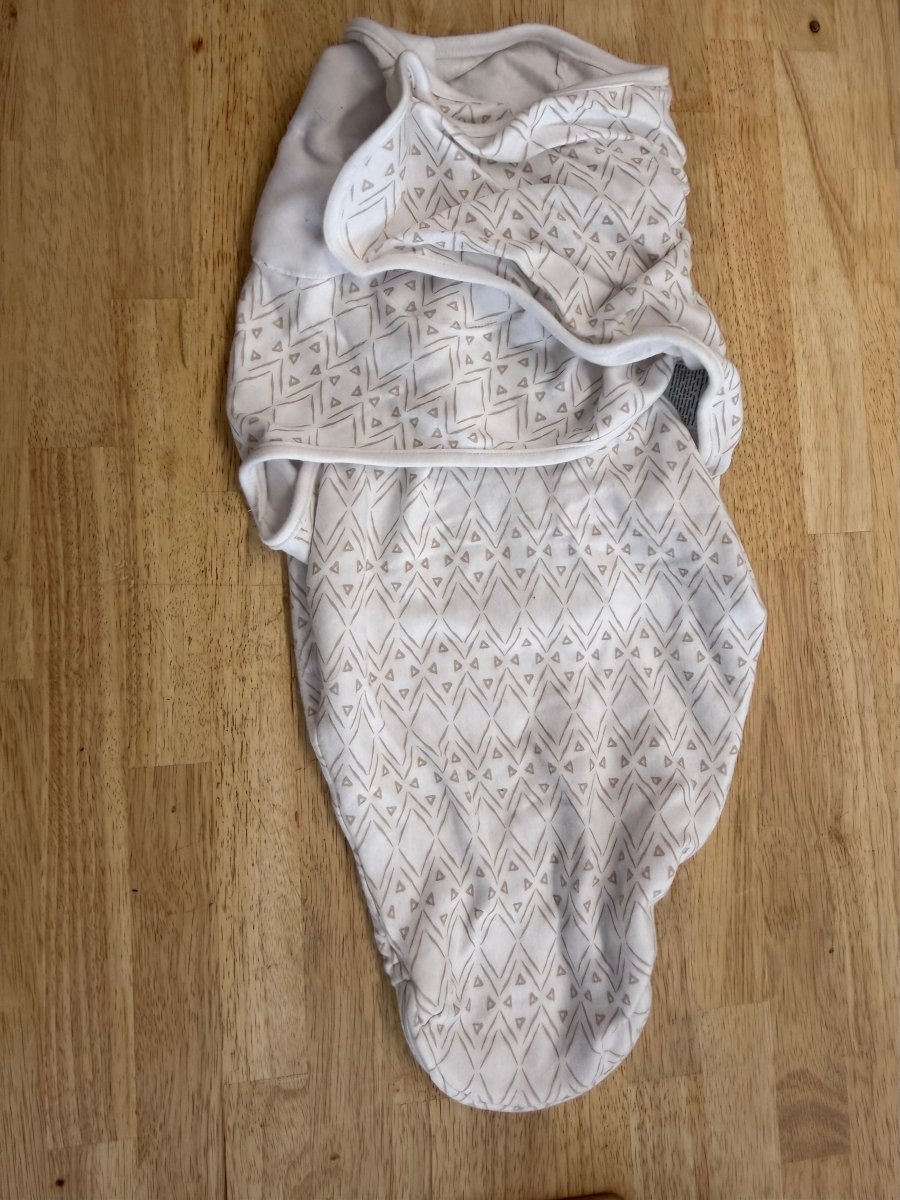 Aden + Anais Velcro Swaddle Beige Print | 4 - 6M - Nest and Sprout - Consignment